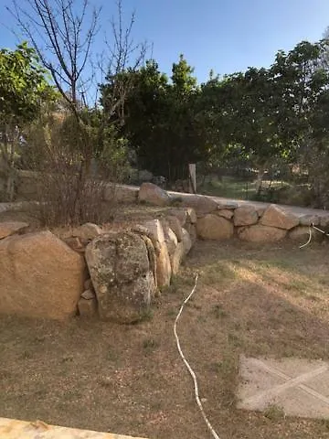 Lucie Paul Rez De Jardin A Mela *